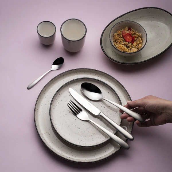 Plate flat U-Coupe 20 cm — Gaya Atelier light grey speckled