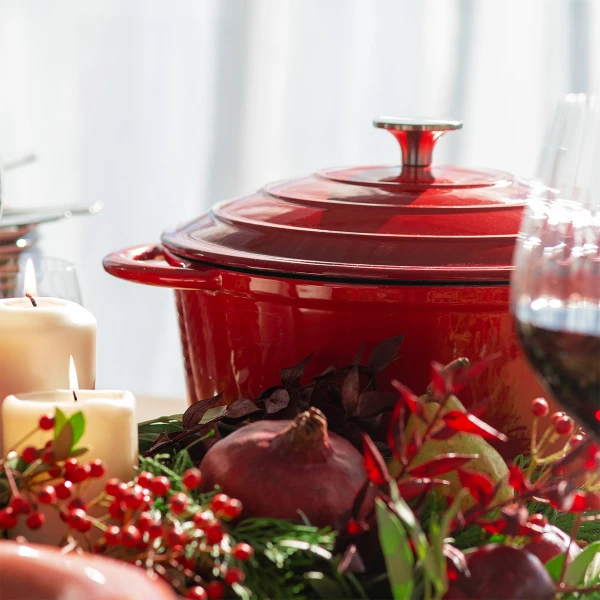 Enameled Cast Iron Pot red Ø 24 cm — Jupiter Lunasol