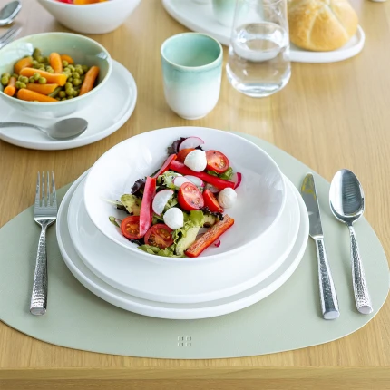 Bowl ø 19.5 cm H: 5.5 cm — Gaya Atelier white matt