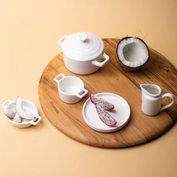 Bowl oval with handles 7,9 x 7 cm H: 2,3 cm — Gaya Atelier white matt