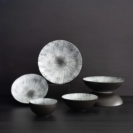 Miska Ø 15 cm 5.5 cm — Gaya Atelier Space Komet