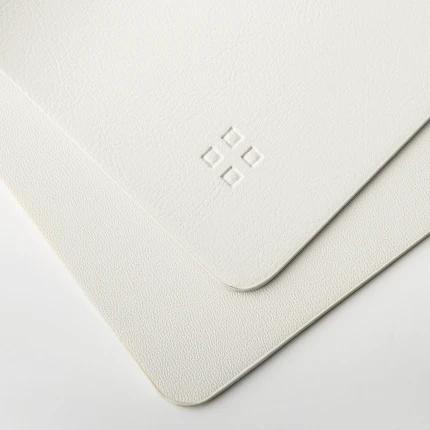 Placemat rectangle PVC white 45 x 32 cm — Elements Ambiente