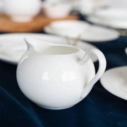 Creamer 250ml — Premium Platinum Line