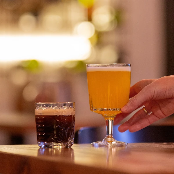 Pohár na koktejl 310 ml — Buzz
