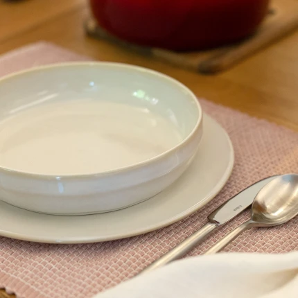 Plate Coupe 28 cm — Gaya Elements Quest North