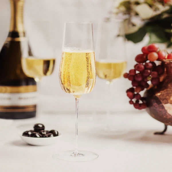 Champagne glass 220 ml Set 2pcs. — Green Wave Glas Lunasol
