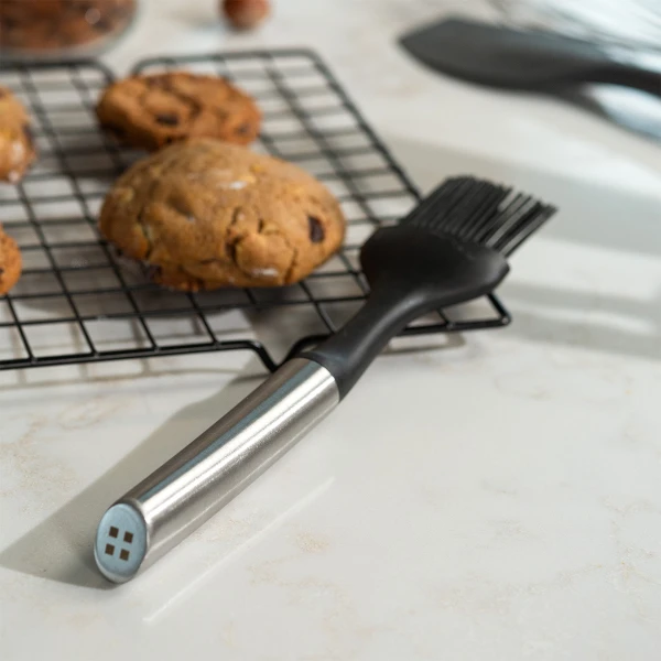 Backpinsel Silikon mit CNS-Griff 25 cm — Lunasol