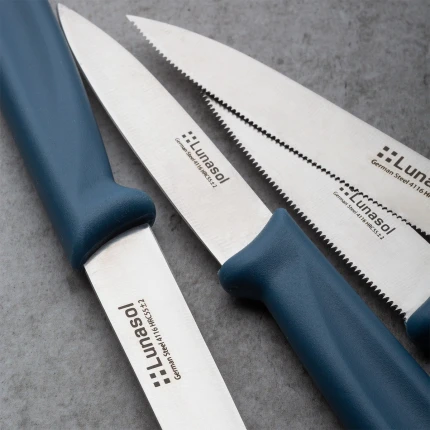 Knife with finely serrated blade 7.8 cm — Master Petrol