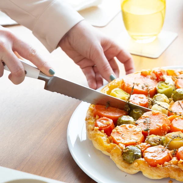 Bread Knife 20 cm / 8 - Lunasol Premium Knife white"