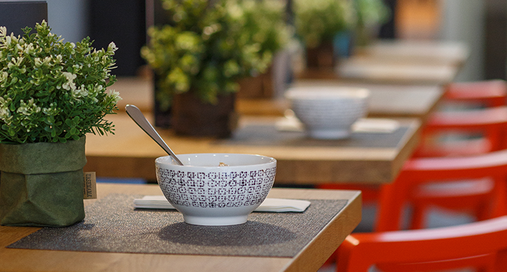 Příjemná kantýna